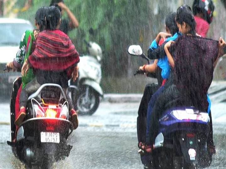 Weather Alert rains expected between 18 and 19 september in delhi Weather Alert: दिल्लीवासियों को मिलेगी गर्मी-उमस से राहत, अगले हफ्ते बारिश के आसार