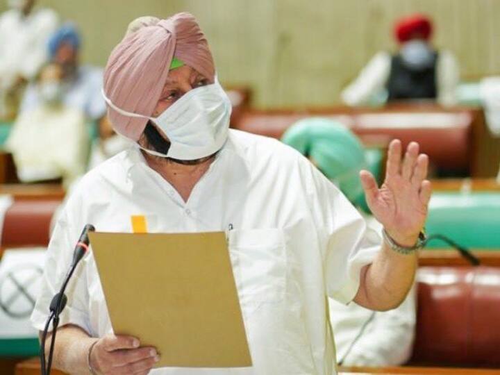विधानसभा में मुलाकात करने वाले 2 विधायक कोरोना पॉजिटिव, CM अमरिंदर सिंह 7 दिनों के क्वॉरन्टीन में गए Punjab CM Captain Amarinder Singh has decided to go into seven day self quarantine विधानसभा में मुलाकात करने वाले 2 विधायक कोरोना पॉजिटिव, CM अमरिंदर सिंह 7 दिनों के क्वॉरन्टीन में गए
