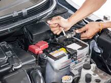 बेहद जरूरी है कार की बैटरी देखभाल, इन 5 बातों का हमेशा रखें ध्यान