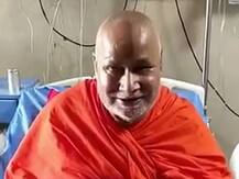 खराब सेहत की खबरों पर स्वामी रामभद्राचार्य बोले- बिल्कुल ठीक हूं, ऑक्सीजन सपोर्ट पर नहीं, ICU की बातें भी गलत