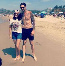 In pics: पति और बच्चों संग इस जगह घूमने निकलीं सनी लियोनी, तस्वीर वायरल