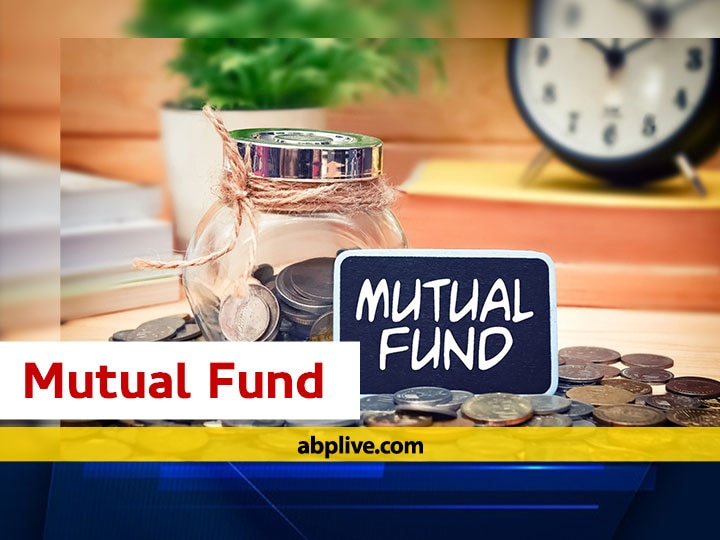 Equity mutual fund outflows continued six month in a row December 2020 worth 10 thousand crores इक्विटी फंडों से तेजी से निकल रहे निवेशक, दिसंबर में दस हजार करोड़ रुपये की हुई निकासी