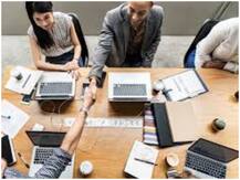 सर्वे: घर से काम के दौरान IT सेक्टर के 90 प्रतिशत कर्मचारियों को ऑफिस का माहौल आता है याद