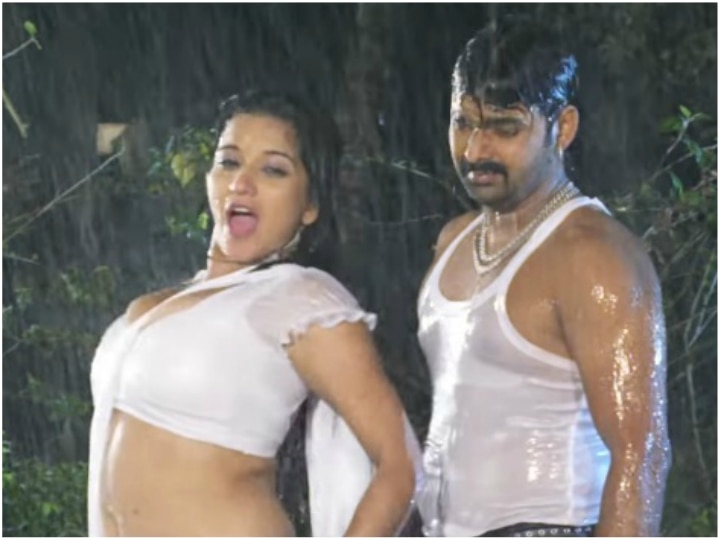 YouTube पर 4 करोड़ बार देखा जा चुका है मोनालिसा और पवन सिंह का ये रोमांटिक गाना, देखें वीडियो Monalisa Pawan Singh Romantic Bhojpuri Song Jag Hai Pa Jata watch video YouTube पर 4 करोड़ बार देखा जा चुका है मोनालिसा और पवन सिंह का ये रोमांटिक गाना, देखें वीडियो