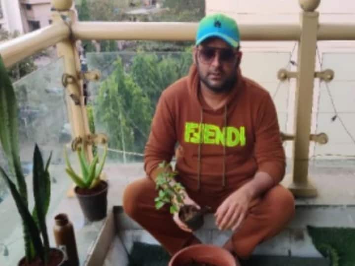 सूत्रों के अनुसार कपिल की नेटवर्थ करीब 170 करोड़ है. कपिल हर साल करीब 30 करोड़ रुपए कमाते हैं. कपिल के घर की बात करें तो कपिल मुंबई के बेहद खूबसूरत घर में रहते हैं. 