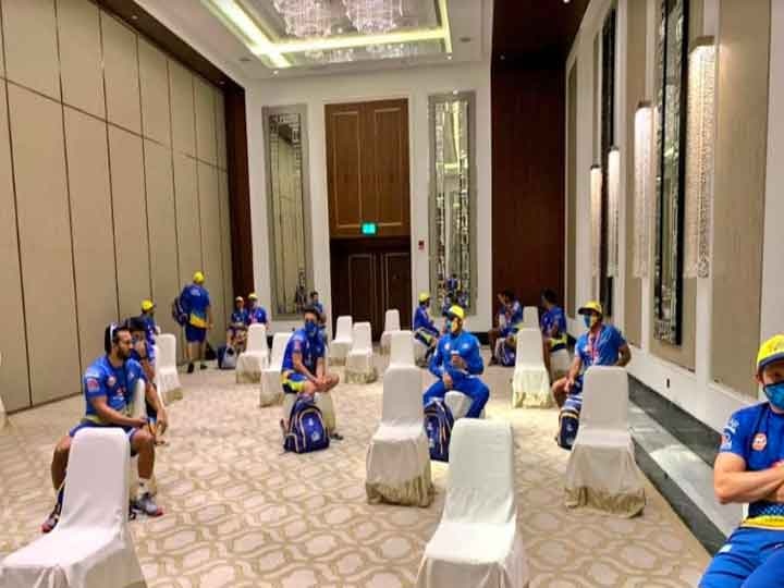 IPL 2020: Chennai Super Kings team for first time training in Dubai ANN IPL 2020: चेन्नई सुपर किंग्स की टीम ने दुबई में पहली बार की ट्रेनिंग