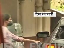 SSR Case: शौविक और सैमुअल का बड़ा खुलासा- रिया चक्रवर्ती देती थीं ड्रग्स खरीदने के पैसे, सुशांत के अकाउंट से निकाली जाती थी रकम