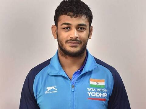 दीपक पूनिया की अस्पताल से छुट्टी, घर में क्वारंटीन रहने की सलाह दीपक पूनिया की अस्पताल से छुट्टी, घर में क्वारंटीन रहने की सलाह