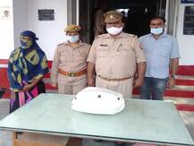 यूपी: मथुरा में बच्ची से दुष्कर्म के बाद हत्या का मामला, आरोपी की मददगार बहन गिरफ्तार