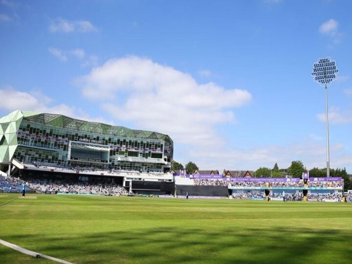 English county match abandoned after player tests positive for COVID19 क्रिकेट पर कोरोना वायरस की मार जारी, स्टार खिलाड़ी के कोविड पॉजिटिव आने की वजह से रद्द हुआ अहम मैच