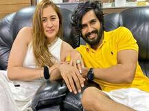 ज्‍वाला गुट्टा ने Birthday पर अपने बॉयफ्रेंड एक्‍टर व‍िष्‍णु व‍िशाल से की Engagement, आधी रात को मंगवानी पड़ी रिंग