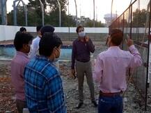 पीलीभीत: एबीपी गंगा की खबर का असर, डीएम पुलकित खरे ने गांधी स्टेडियम का किया औचक निरीक्षण