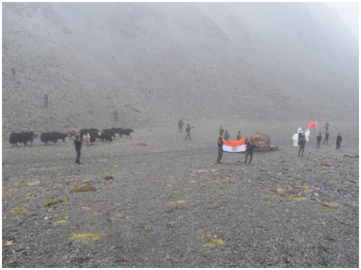 Before Moscow pact Indian and Chinese troops fired 100-200 rounds on Pangong मॉस्को में विदेश मंत्रियों की मुलाकात से पहले पैंगोंग में भारत-चीन सैनिकों के बीच चली थी 100-200 गोलियां