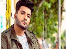 एक्टर जुबेर खान सुशांत के जीवन पर बन रही फिल्म में निभाएंगे किरदार, रिया के भी दिखाएंगे लव एंगल