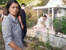 मुंबई पहुंचने से पहले कंगना रनौत ने किए देवी के दर्शन, बोलीं- मुम्बा देवी चाहती हैं कि मैं मुंबई में रहूं