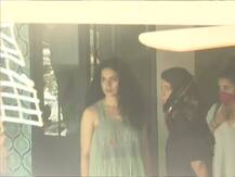 BMC की कार्रवाई के बाद पहली बार अपने दफ्तर पहुंचीं कंगना, नुकसान का जायजा लिया