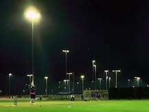 रोहित शर्मा ने लगाया ऐसा छक्का, मैदान के बाहर बस से टकराई गेंद, देखें वीडियो