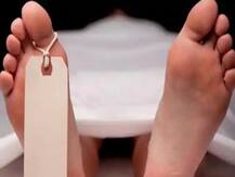 बागपत में कथित रूप से जहरीली शराब पीने से हुई मौत पर ग्रामीणों का हंगामा