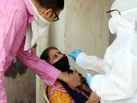 मुंबई में दूसरा सीरो-सर्वे: झुग्गी-बस्ती इलाके में संक्रमण के मामले कम होने के संकेत