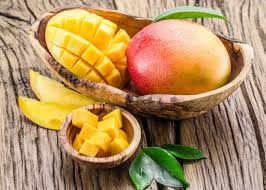 Health Tips: इन पांच चीजों में मिलाकर खाते हैं दही तो संभल जाएं, हो सकता है नुकसान