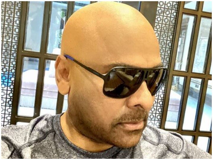 Chiranjeevi Shares Pic Of His New Look. Ram Charan's Reaction Is Priceless चिरंजीवी ने शेयर किया अपना नया लुक, बेटे राम चरण ने कमेंट कर कहा- ये क्या देख लिया मैंने