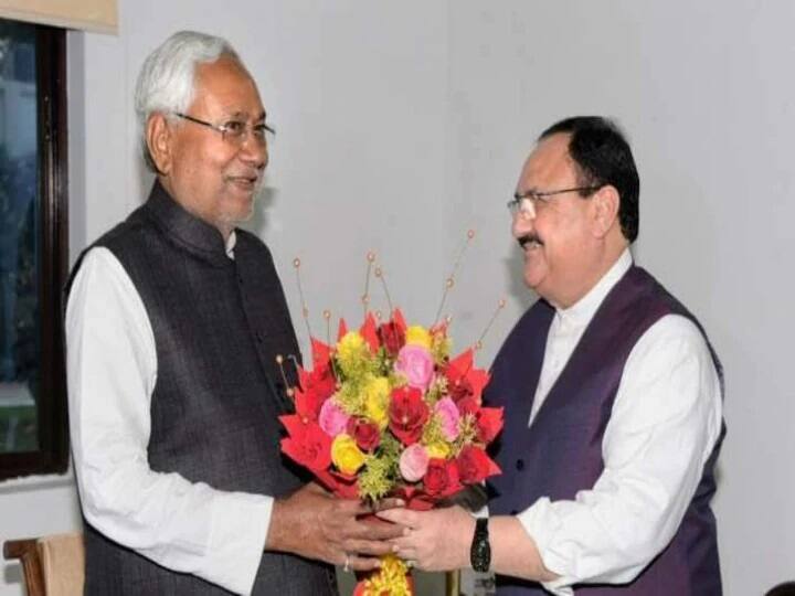 बिहार चुनाव: पटना पहुंचे बीजेपी अध्यक्ष जेपी नड्डा, सीट शेयरिंग को लेकर कल होगी सीएम नीतीश से बात Bihar election: BJP president JP Nadda arrives in Patna, will talk to CM Nitish tomorrow about seat sharing बिहार चुनाव: पटना पहुंचे बीजेपी अध्यक्ष जेपी नड्डा, सीट शेयरिंग को लेकर कल होगी सीएम नीतीश से बात
