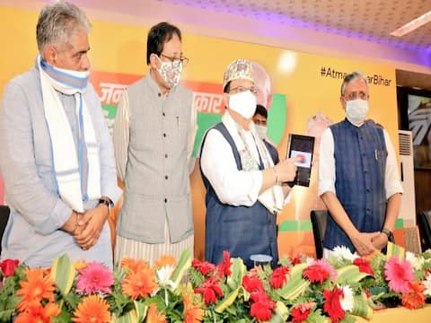 बीजेपी अध्यक्ष जेपी नड्डा बोले- 'वोकल फॉर लोकल' के फॉर्मूले पर बिहार को बनाएं आत्मनिर्भर