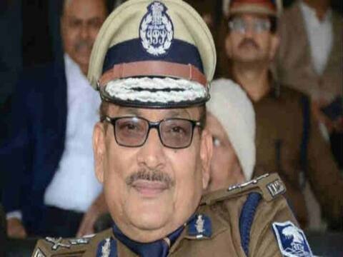 जल्द ही नए अवतार में नजर आएंगे बिहार के DGP गुप्तेश्वर पांडेय, जानें क्या है पूरा मामला जल्द ही नए अवतार में नजर आएंगे बिहार के DGP गुप्तेश्वर पांडेय, जानें क्या है पूरा मामला