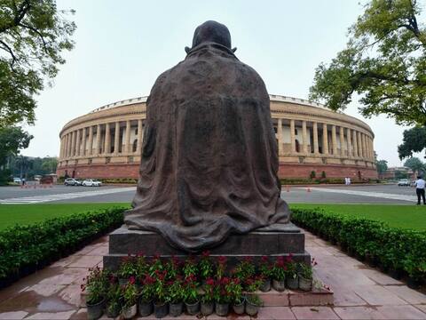 Parliament Session: सीमा विवाद पर संसद में बहस की मांग, जानिए आज क्या-क्या होगा Parliament Session: सीमा विवाद पर संसद में बहस की मांग, जानिए आज क्या-क्या होगा