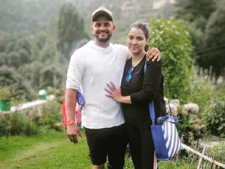 Suresh Raina Expresses Love To Wife Priyanka With Romantic Tweet सुरेश रैना ने रोमांटिक ट्वीट कर पत्नी से किया प्यार का इजहार, फैंस ने की IPL 2020 में वापसी की अपील