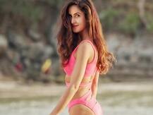 Katrina Kaif का नया अवतार देखकर रह जाएँगे हैरान, यूं किया हाथों में डंबल उठाकर वर्कआउट