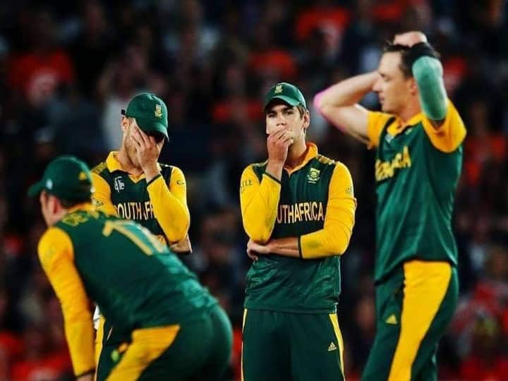 cricket south africa dispute let ODI team sponsor exit क्रिकेट दक्षिण अफ्रीका में छिड़ा विवाद थम नहीं रहा, टीम को हुआ भारी नुकसान
