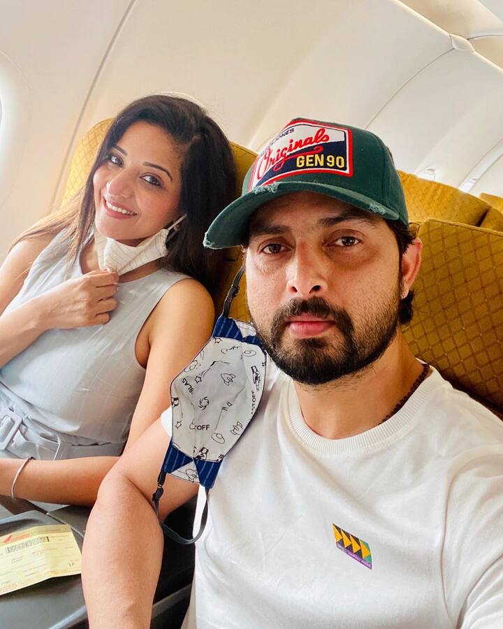 मोनालिसा ने बिग बॉस में हिस्सा लेने वाले एक्टर विक्रांत सिंह राजपूत से जनवरी 2017 में शादी की. इनकी शादी ने नेशनल टेलीविजन पर काफी सुर्खियां बटोरी.