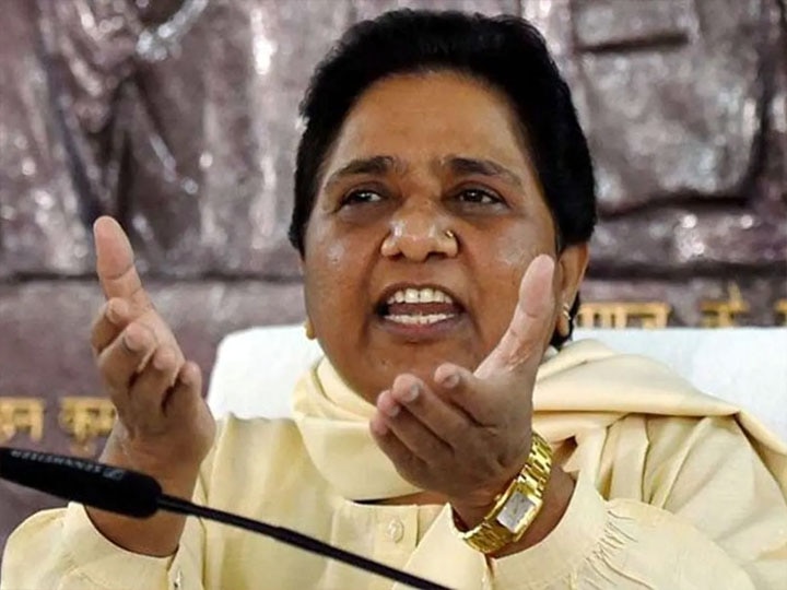 Mayawati's accusation- Dalits do not have respect in BJP government like Congress मायावती का आरोप- कांग्रेस की तरह बीजेपी सरकार में भी दलितों को सम्मान नहीं