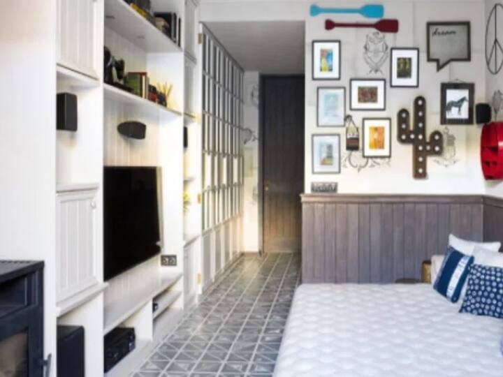 बॉलीवुड की क्वीन नाम से फेमस कंगना रियल लाइफ में भी किसी क्वीन से कम नहीं हैं. उन्होंने मानाली में आलीशान आशियाना बनाया है. जो दिखने में किसी महल से कम नहीं लगता.