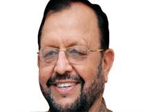 मेडिकल कॉलेजों और संस्थानों में चल रहे निर्माण कार्यों की मंत्री सुरेश खन्ना ने की समीक्षा, बोले- समय से पूरे हों काम