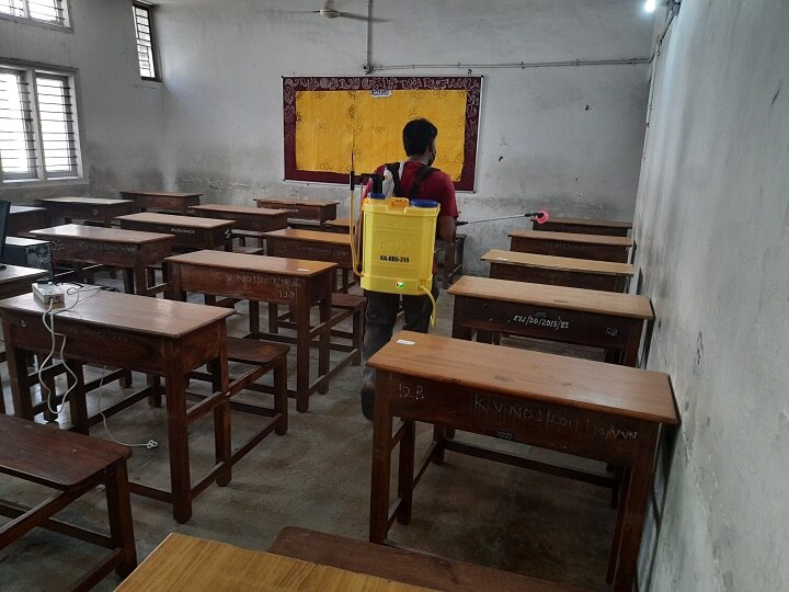 Schools will be reopened in Bihar from  28 September for 9 to class XII from , only half staff are allowed बिहार में 28 सितंबर से नौवीं से बारहवीं तक के विद्यार्थियों  लिये दोबारा खुलेंगे स्कूल, आधे स्टाफ के आने की ही अनुमति