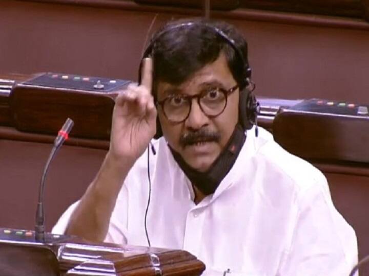 On ED notice Sanjay Raut says In last 1 year Sharad Pawar Eknath Khadse Pratap Sarnaik got notices and now you all are discussing my name पत्नी को समन पर बोले संजय राउत- पवार, खड़से और प्रताप सरनाइक के बाद अब मेरे नाम की चर्चा
