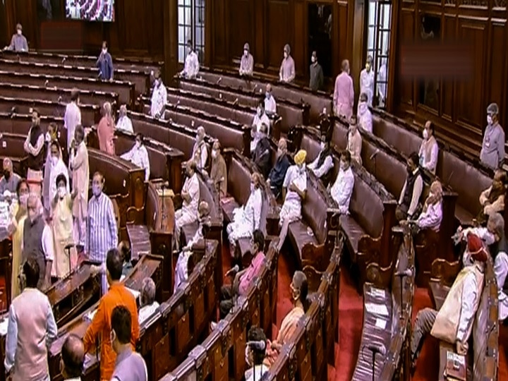 RS passes two farm bills amid protests today third bill also be introduced संसद में भारी हंगामे के बीच पास हुए किसानों से जुड़े 2 बिल, आज तीसरा बिल भी राज्यसभा में होगा पेश