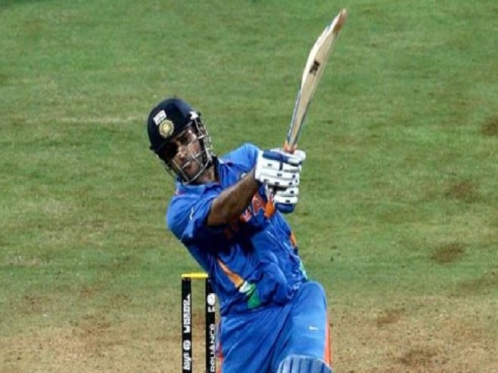 Dhoni hit six india world cup 2011 win, ball located after 9 years  जानिए: जिस गेंद पर धोनी ने छक्का लगाकर इंडिया को बनाया था विजेता, उसे 9 साल बाद ढूंढा जा रहा है