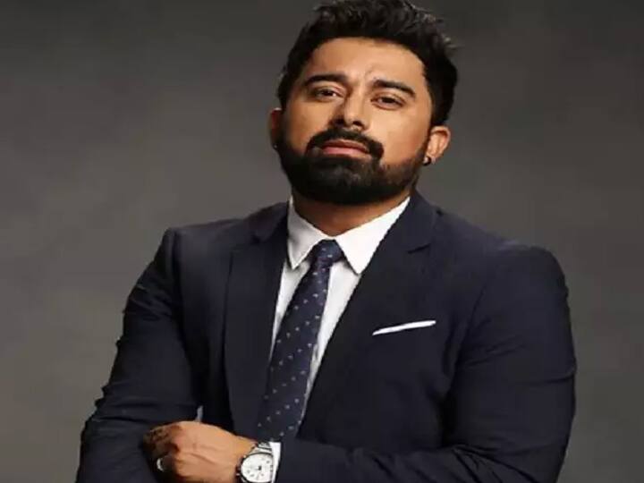 मीडिया रिपोर्ट्स के मुताबिक़ रणविजय सिंह को इस शो के लिए कई बार अप्रोच किया गया है. रणविजय ने लगभग 7 से 8 बार इस शो को ना कहा है.