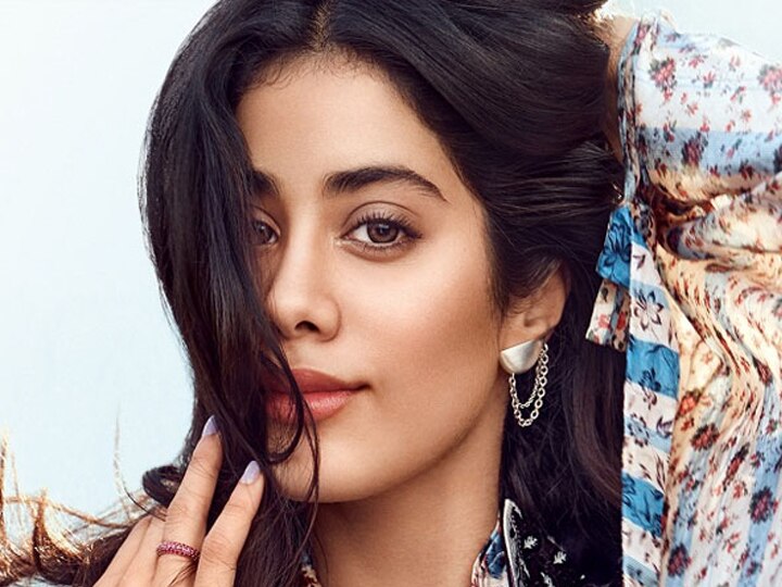 Jahnavi Kapoor Commented On Karthik Aryan Photo On Social Media