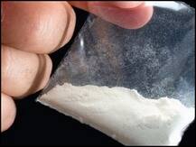 फूड की जगह ड्रग्स की कर रहा था डिलिवरी, मुंबई क्राइम ब्रांच ने पकड़ा