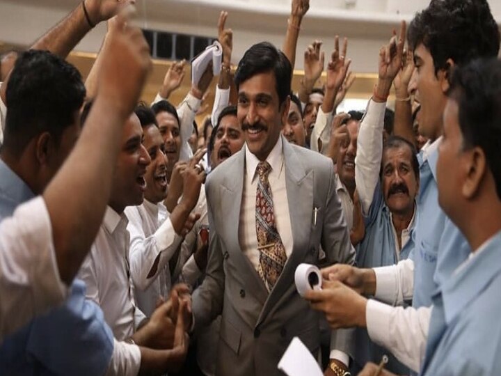 फिल्म स्कैम 9 अक्टूबर को सोनी लिव पर रिलीज़ होगी. ये फिल्म एक स्टॉकब्रोकर हर्षद मेहता की कहानी है. साल 2018 में इस प्रोजेक्ट की घोषणा की गई थी और अब ये फिल्म रिलीज़ के लिए तैयार है. अगर आप असल ज़िदगी पर बनी फिल्मों के शौकीन है तो इसे ज़रुर देखें.