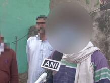 हाथरस के DM का दावा- पिता और भाई की सहमति से हुआ पीड़िता का अंतिम संस्कार, परिजनों ने किया साफ इनकार