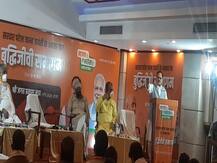 बिहार चुनाव: सरदार पटेल के बहाने कांग्रेस-आरजेडी पर बरसे नड्डा, कहा- लालटेन युग से निकलकर एलईडी युग में जाना है