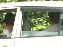 हाथरस जाने के लिए दिल्ली से निकले राहुल गांधी और प्रियंका, गैंगरेप पीड़िता के परिवार से करेंगे मुलाकात