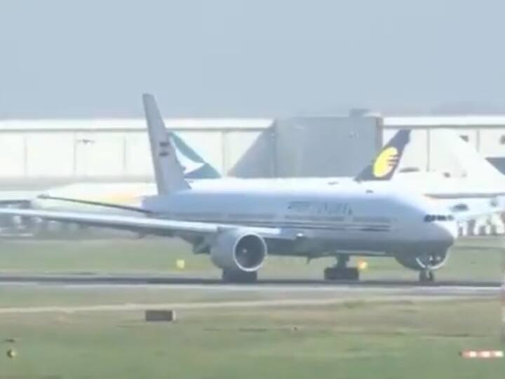 ‘एयर इंडिया वन' पहुंचा दिल्ली, विश्व के सबसे ताकतवर नेताओं के समकक्ष हुई भारतीय पीएम की सुरक्षा