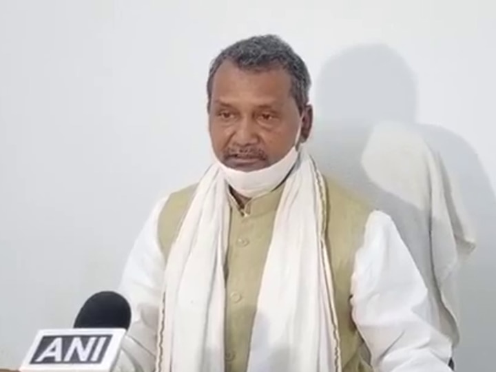 Hathras Gangrape Case UP Cabinet minister Ramapati shastri allegation on Opposition ANN  हाथरस मामले को लेकर योगी के मंत्री का बड़ा आरोप, कहा- जातीय दंगा करवाना चाहता है विपक्ष