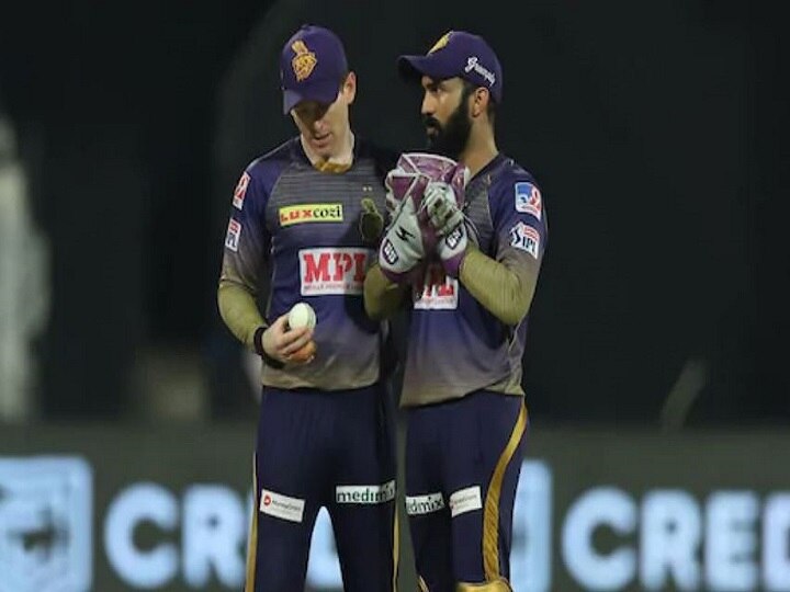 IPL 2020 KKR vs CSK match preview Captain dinesh Karthik faces stiffest test as Kolkata Knight Riders take on resurgent Chennai Super Kings IPL 2020 CSK vs KKR: लय में लौट चुकी चेन्नई सुपर किंग्स के सामने दिनेश कार्तिक और केकेआर की अग्निपरीक्षा